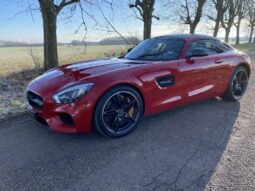 Mercedes – Benz AMG GTS V8 Bi-Turbo 510 cv full