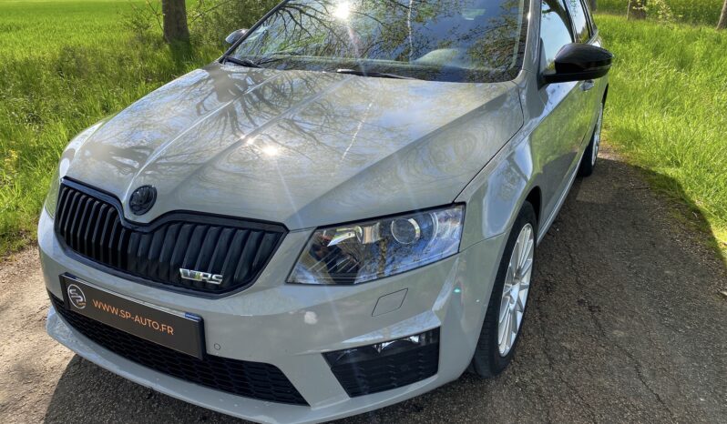 SKODA Octavia Combi – Version”RS”- 2.0L Tdi – 184 cv – Boite DSG6 – 155 000 kms – Historique – Entretiens OK full
