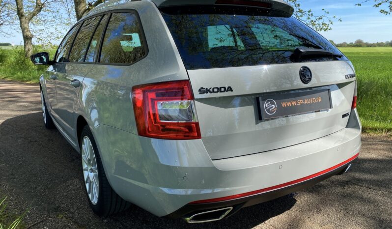 SKODA Octavia Combi – Version”RS”- 2.0L Tdi – 184 cv – Boite DSG6 – 155 000 kms – Historique – Entretiens OK full
