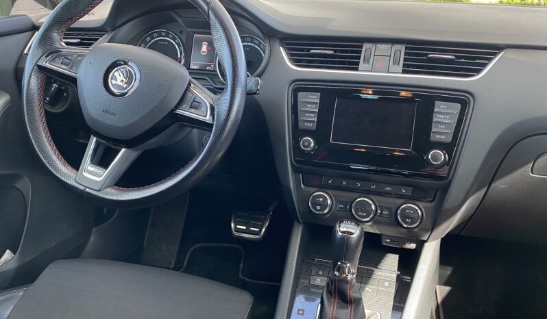 SKODA Octavia Combi – Version”RS”- 2.0L Tdi – 184 cv – Boite DSG6 – 155 000 kms – Historique – Entretiens OK full